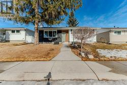 1183 Lake Huron Crescent SE  Calgary, AB T2J 3E8