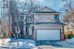 123 Douglas Park Close SE  Calgary, AB T2Z 2B4