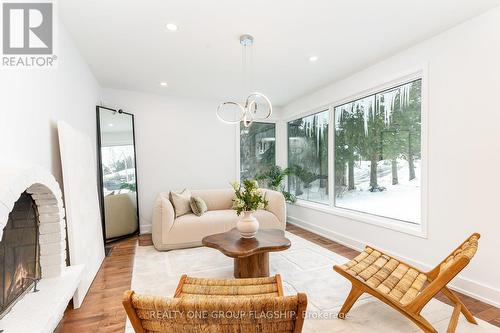 1135 Greenoaks Drive, Mississauga, ON - Indoor Photo Showing Living Room With Fireplace