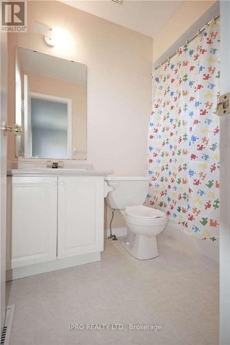 5441 Palmerston Crescent, Mississauga, ON - Indoor Photo Showing Bathroom