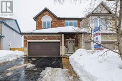 1098 NORTHGRAVES CRESCENT  Ottawa, ON K2M 0C6