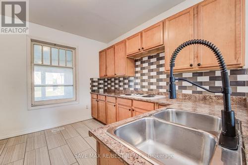 285 Courtland Avenue E, Kitchener, ON - Indoor Photo Showing Kitchen With Double Sink