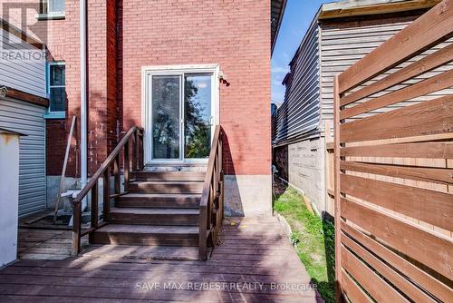 285 Courtland Avenue E, Kitchener, ON - Outdoor With Exterior