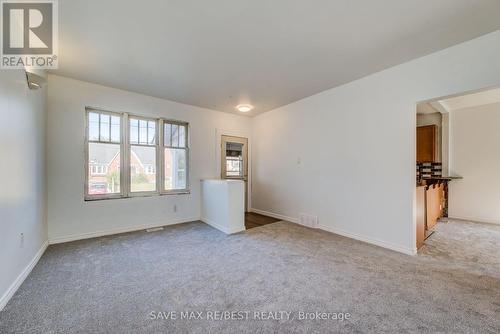 285 Courtland Avenue E, Kitchener, ON - Indoor Photo Showing Other Room