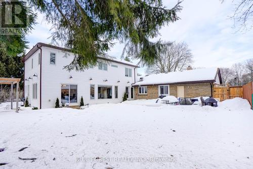 574 Oakridge Drive, London, ON - Outdoor