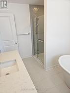 ensuite bath - 