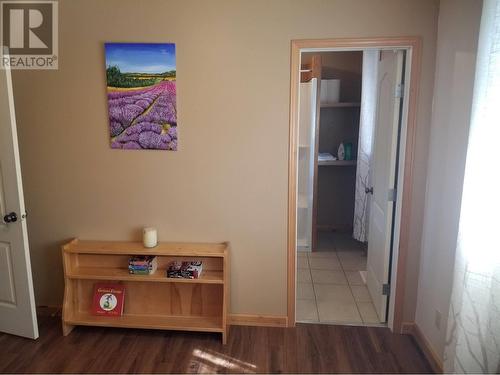 806 4Th Avenue, Mcbride, BC - Indoor
