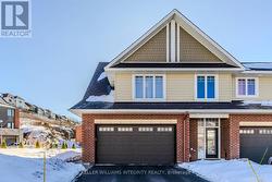 706 GABRIOLA WAY  Ottawa, ON K2T 1C5