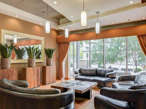 Hall d'entrée - 702-1200 Rue St-Alexandre, Montréal (Ville-Marie), QC - Indoor Photo Showing Living Room