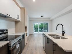 102-244 Rue Principale  Saint-Zotique, QC J0P 1Z0