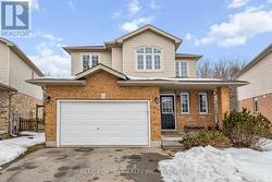 383 RIDGEVIEW COURT  London, ON N5Y 6H7