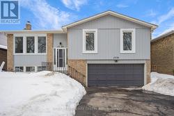 2586 BRASILIA CIRCLE  Mississauga, ON L5N 2G1