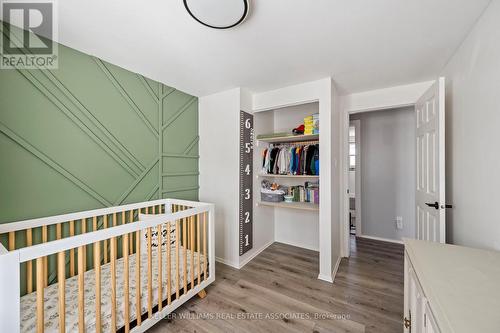 370 Ferndale Avenue, London, ON - Indoor Photo Showing Bedroom