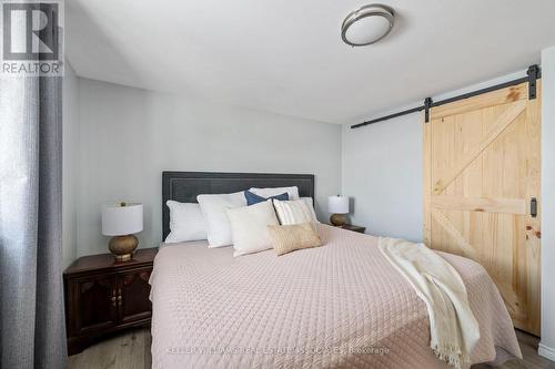 370 Ferndale Avenue, London, ON - Indoor Photo Showing Bedroom