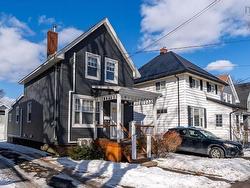 5835 Kaye Street  Halifax, NS B3K 1Y8