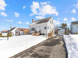 39 Arvida Avenue  Spryfield, NS B3R 1K7