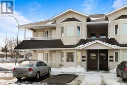 3295 Woodhams DRIVE E  Regina, SK S4V 3A2