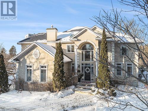 133 Balmoral Place, Ottawa, ON - Outdoor With Facade