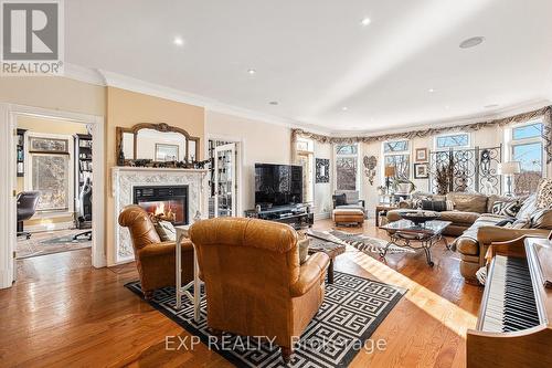 133 Balmoral Place, Ottawa, ON - Indoor Photo Showing Living Room With Fireplace