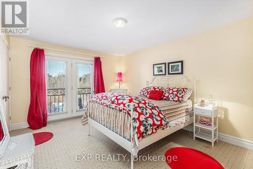 133 Balmoral Place, Ottawa, ON - Indoor Photo Showing Bedroom