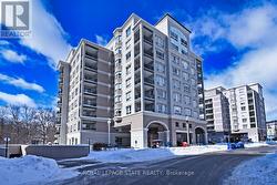 304 - 3000 CREEKSIDE DRIVE  Hamilton, ON L9H 7S8