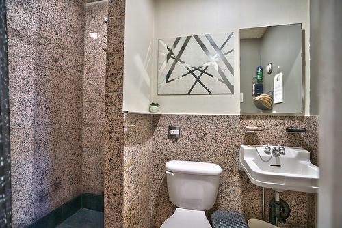 Bathroom - 701 Rue Principale, Saint-Sébastien, QC - Indoor Photo Showing Bathroom