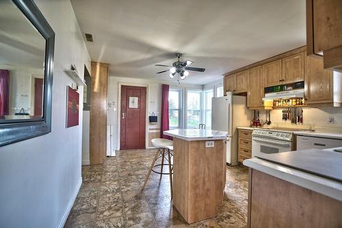 Kitchen - 701 Rue Principale, Saint-Sébastien, QC - Indoor Photo Showing Kitchen