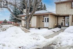 38 1128 McKercher DRIVE  Saskatoon, SK S7H 4Y7