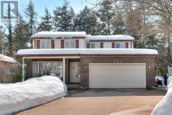 105 SABRINA CRESCENT  Kitchener, ON N2P 1Y7