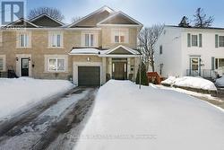 182 DOVERCOURT AVENUE  Ottawa, ON K1Z 7H2