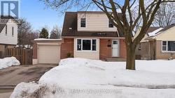 409 EAST 36TH STREET  Hamilton, ON L8V 4A3