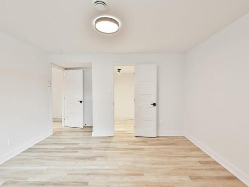 Chambre à coucher - Rue Du Faubourg, Saint-Jérôme, QC - Indoor Photo Showing Other Room