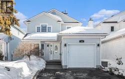 708 FARMBROOK CRESCENT  Ottawa, ON K4A 2L4