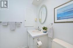 2nd Floor Main Bathroom - 