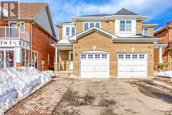 3279 CARABELLA WAY  Mississauga, ON L5M 6T4