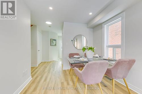 3279 Carabella Way, Mississauga, ON - Indoor Photo Showing Dining Room