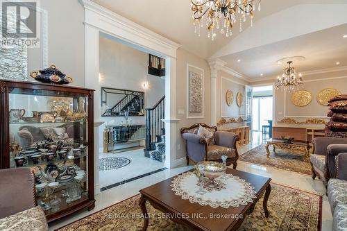 207 Richmeadow Road, London, ON - Indoor Photo Showing Living Room