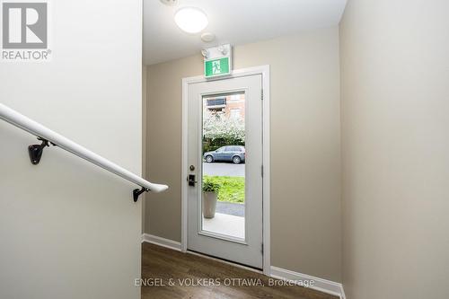 52 Ontario Street, Ottawa, ON - Indoor Photo Showing Other Room