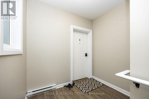 52 Ontario Street, Ottawa, ON - Indoor Photo Showing Other Room