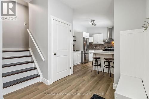 28 Seaforth Court, London, ON - Indoor Photo Showing Kitchen