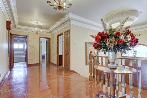 Staircase - 12040 Rue Jasmin, Montréal (Ahuntsic-Cartierville), QC - Indoor Photo Showing Other Room