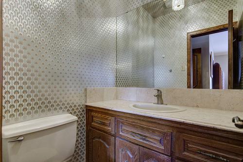 Bathroom - 12040 Rue Jasmin, Montréal (Ahuntsic-Cartierville), QC - Indoor Photo Showing Bathroom