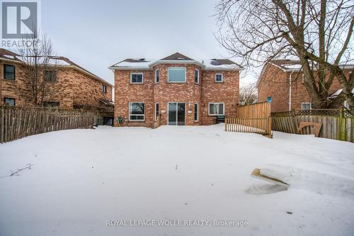 16 Beasley Crescent, Cambridge, ON - Outdoor