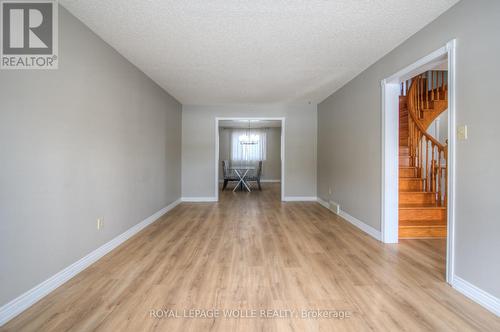 16 Beasley Crescent, Cambridge, ON - Indoor Photo Showing Other Room