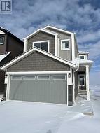 56 Lewiston View NE  Calgary, AB T3P 2J1