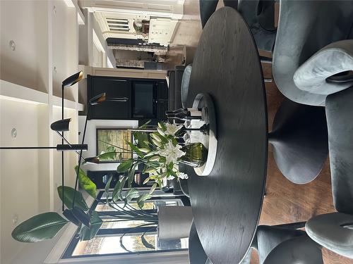 4040 Casorso Road, Kelowna, BC - Indoor