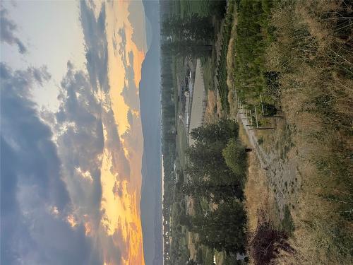 4040 Casorso Road, Kelowna, BC - Outdoor With View