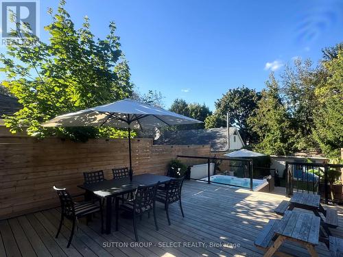 558 Princess Avenue, London, ON - Outdoor With Deck Patio Veranda