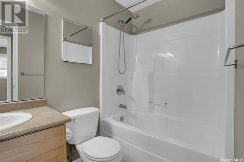 51 2801 Windsor Park Road, Regina, SK - Indoor Photo Showing Bathroom