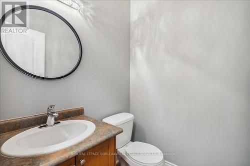 397 Pearl Street, Burlington, ON - Indoor Photo Showing Bathroom